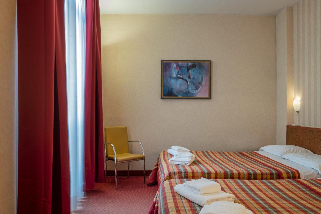 Meditur Hotel Pisa 미글리아리노 외부 사진