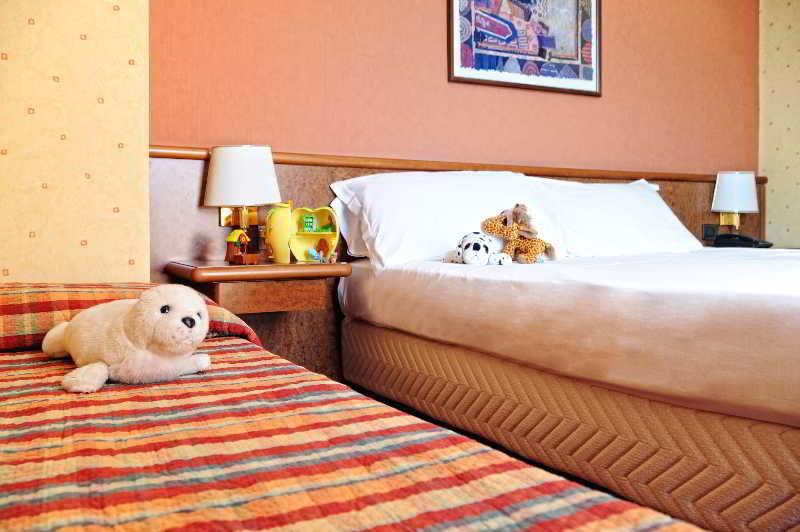 Meditur Hotel Pisa 미글리아리노 외부 사진