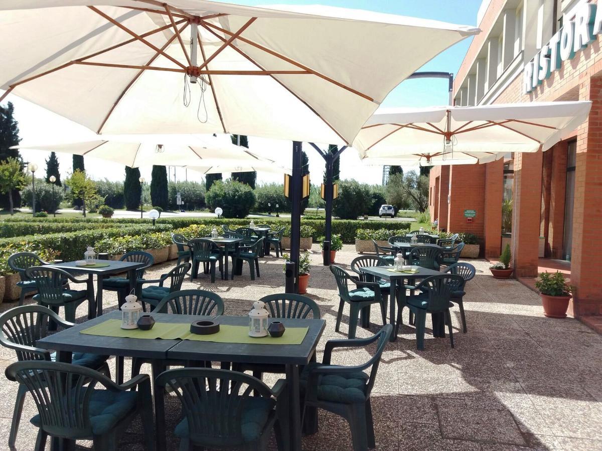 Meditur Hotel Pisa 미글리아리노 외부 사진