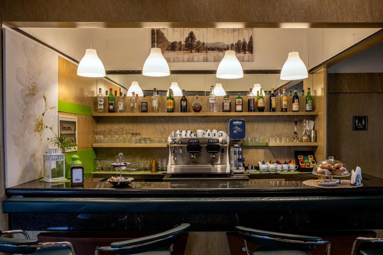 Meditur Hotel Pisa 미글리아리노 외부 사진
